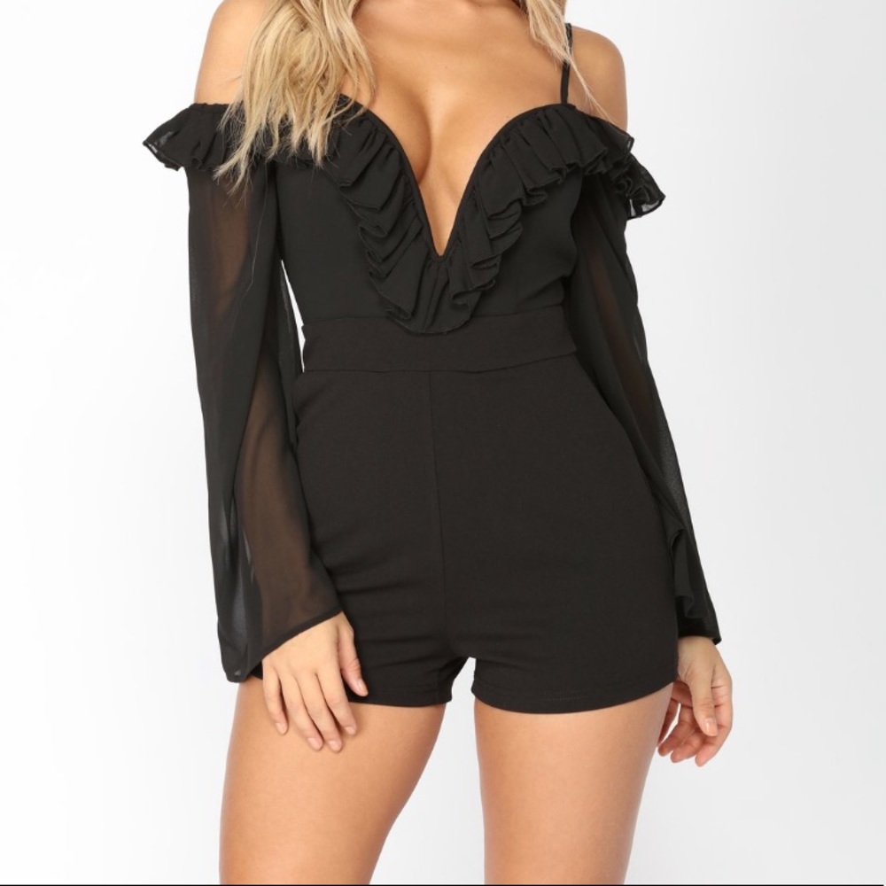 Ruffle Romper with Chiffon Sleeve size XS